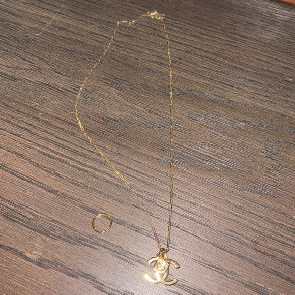 Authentic CHANEL CC Holiday Double Charm Pendant Bag charm Necklace Charm - Picture 9 of 16